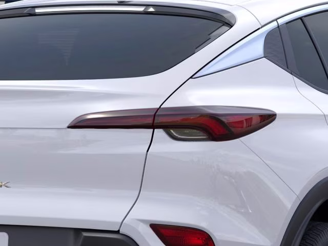 2026 Summit White Buick Envista Preferred FWD SUV