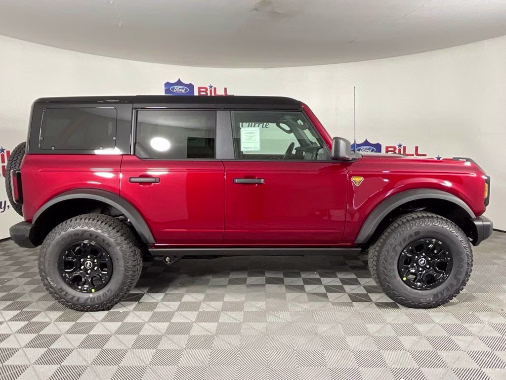 2026 Ruby Red Metallic Ford Bronco Badlands 4X4 SUV