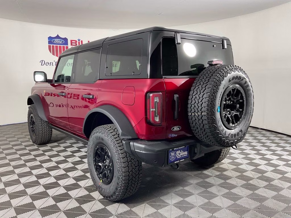 2026 Ruby Red Metallic Ford Bronco Badlands 4X4 SUV