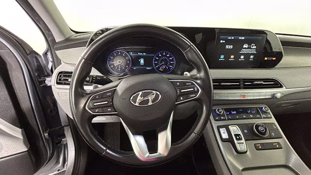 2020 Lagoon Silver Hyundai Palisade SEL FWD SUV
