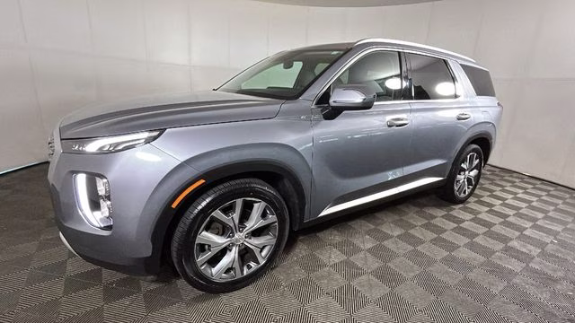 2020 Lagoon Silver Hyundai Palisade SEL FWD SUV