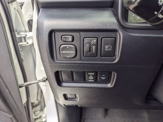 2022 White Toyota 4Runner SR5 Premium RWD SUV