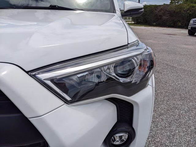 2022 White Toyota 4Runner SR5 Premium RWD SUV