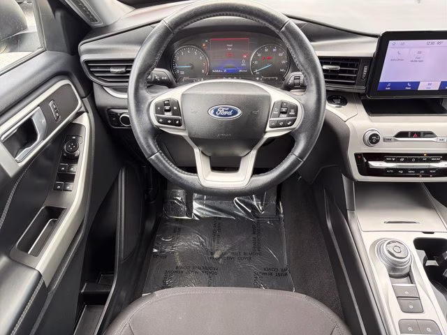2023 Gray Metallic Ford Explorer XLT RWD SUV