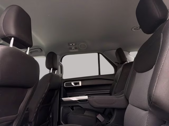 2023 Gray Metallic Ford Explorer XLT RWD SUV