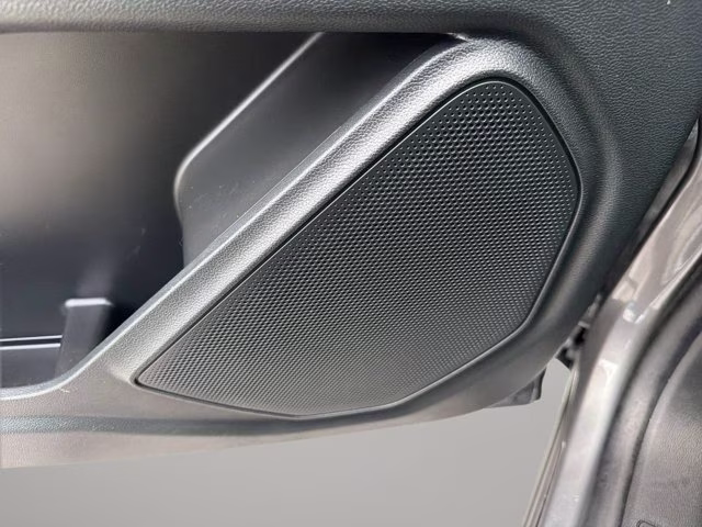 2023 Gray Metallic Ford Explorer XLT RWD SUV