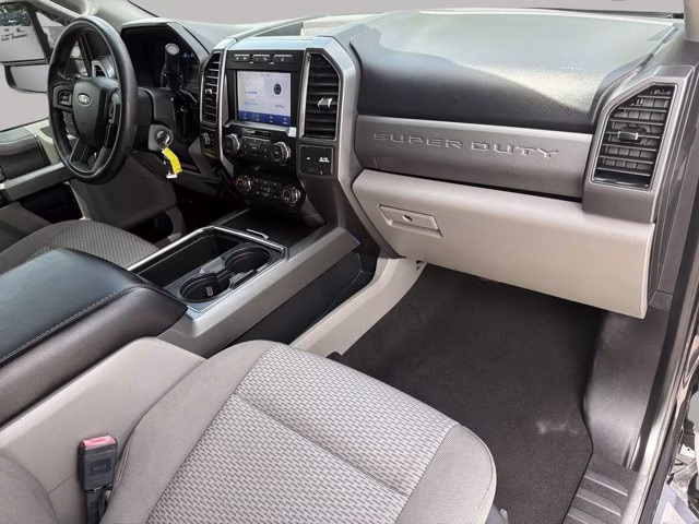 2020 Black Metallic Ford Super Duty F-250 SRW XLT 4X4 Truck