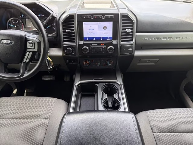 2020 Black Metallic Ford Super Duty F-250 SRW XLT 4X4 Truck