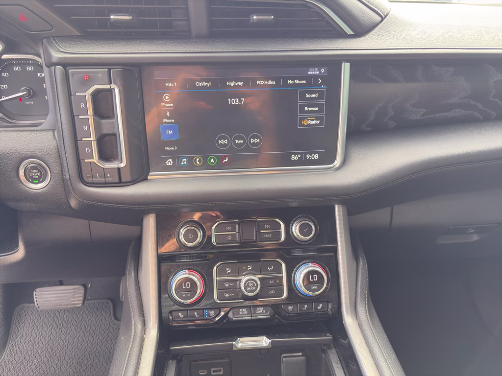 2021 Summit White GMC Yukon Denali 4X4 SUV