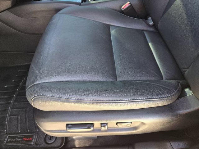 2022 Gray Honda Pilot Touring AWD SUV