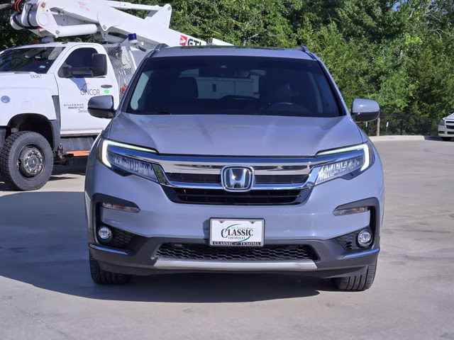 2022 Gray Honda Pilot Touring AWD SUV
