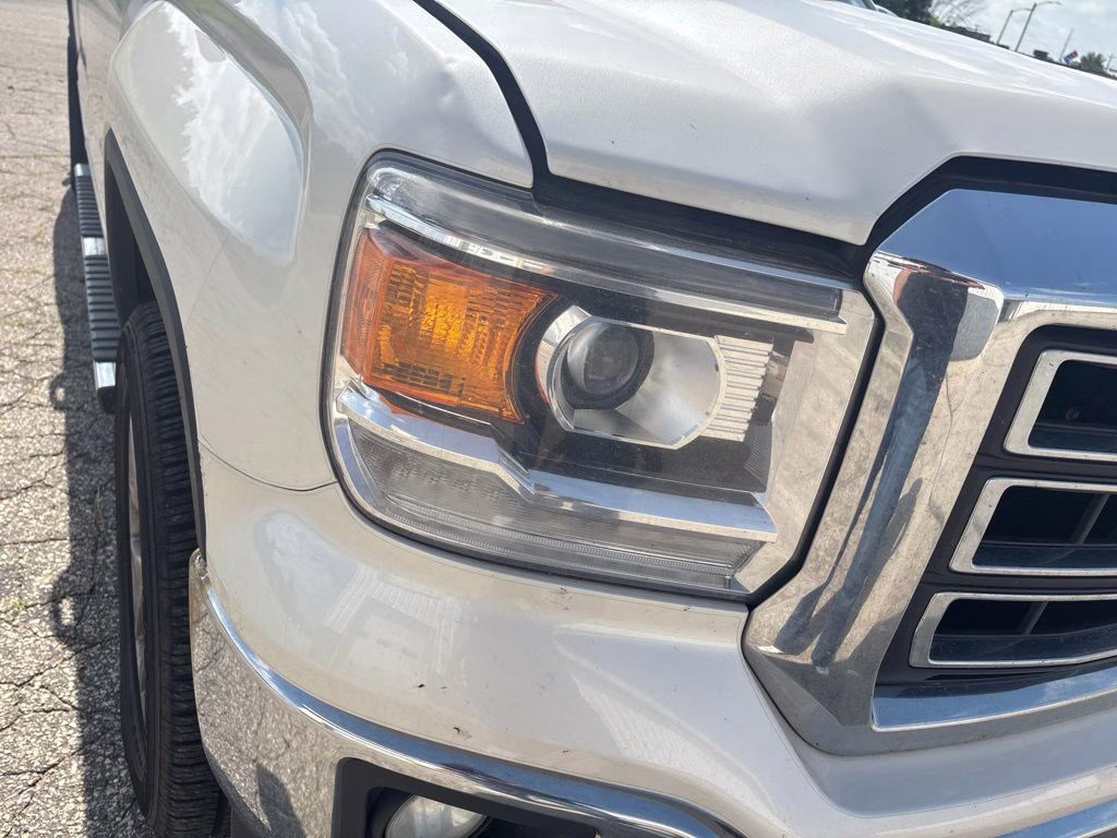 2015 White Diamond Tricoat GMC Sierra 1500 SLT 4X4 Truck