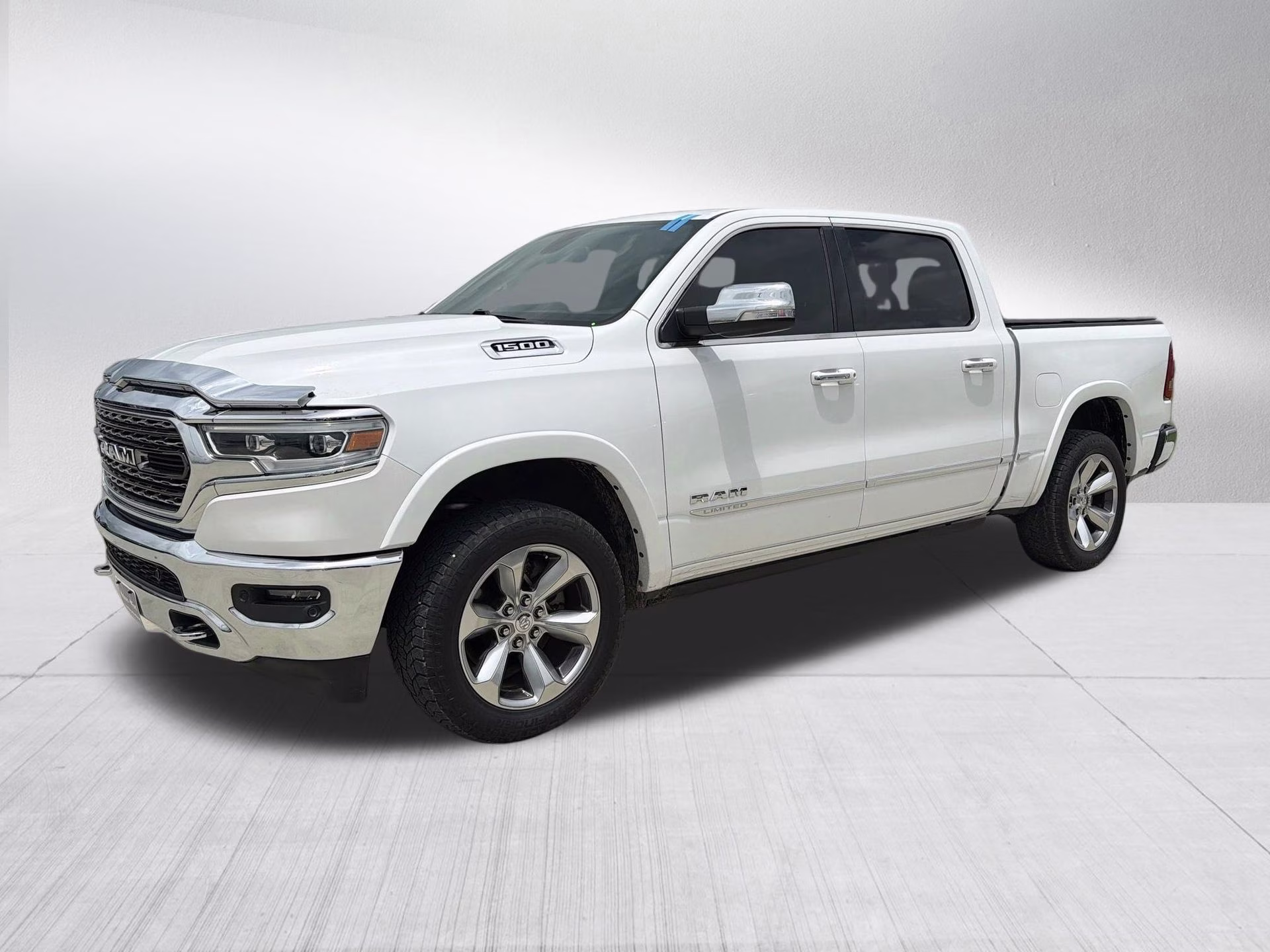 2019 Ivory White Tri-Coat Pearlcoat Ram 1500 Limited 4X4 Truck