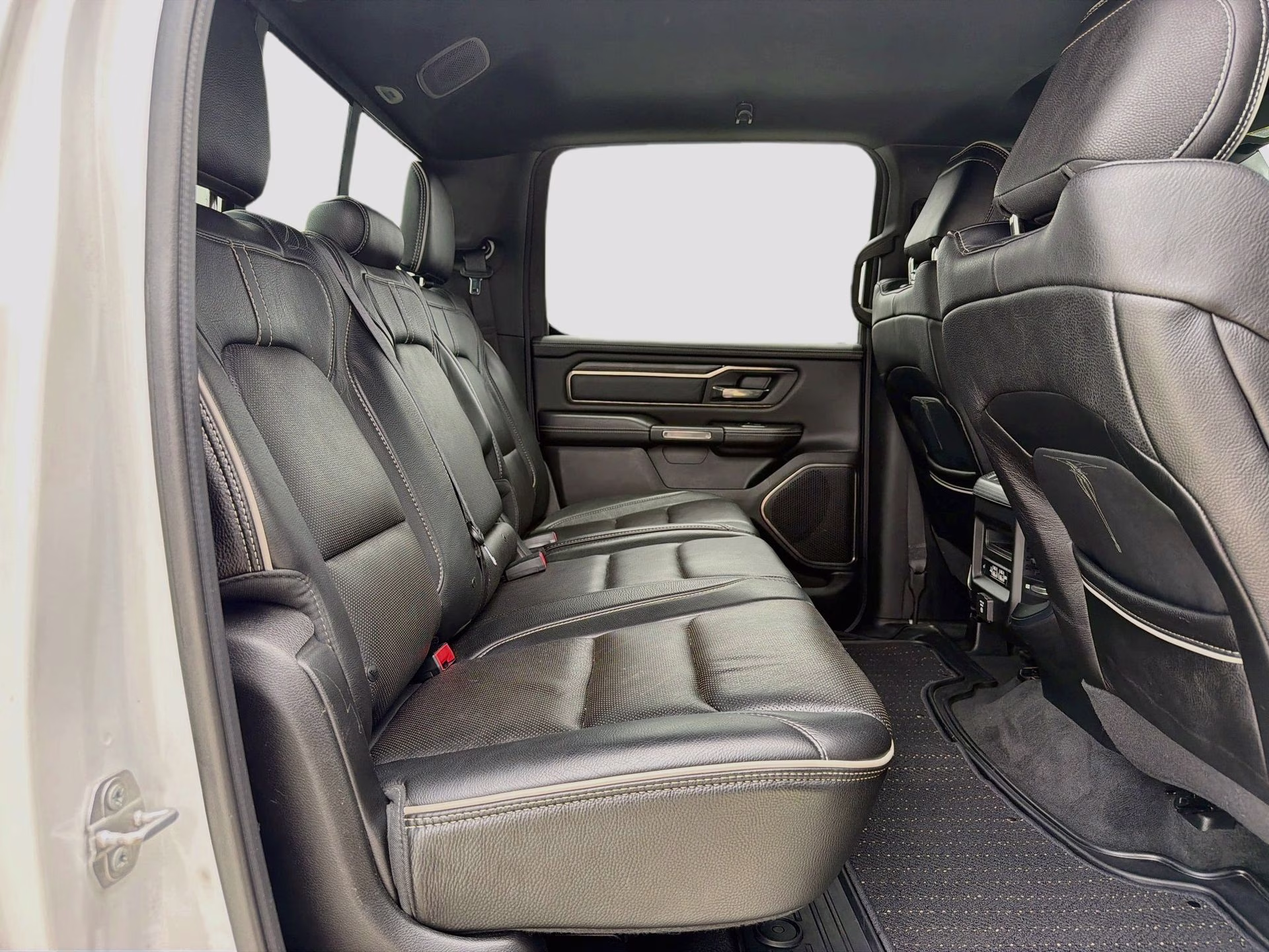 2019 Ivory White Tri-Coat Pearlcoat Ram 1500 Limited 4X4 Truck