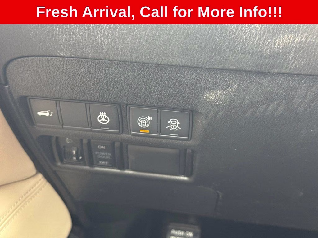 2019 Hermosa Blue Pearl Nissan Armada Platinum 4X4 SUV