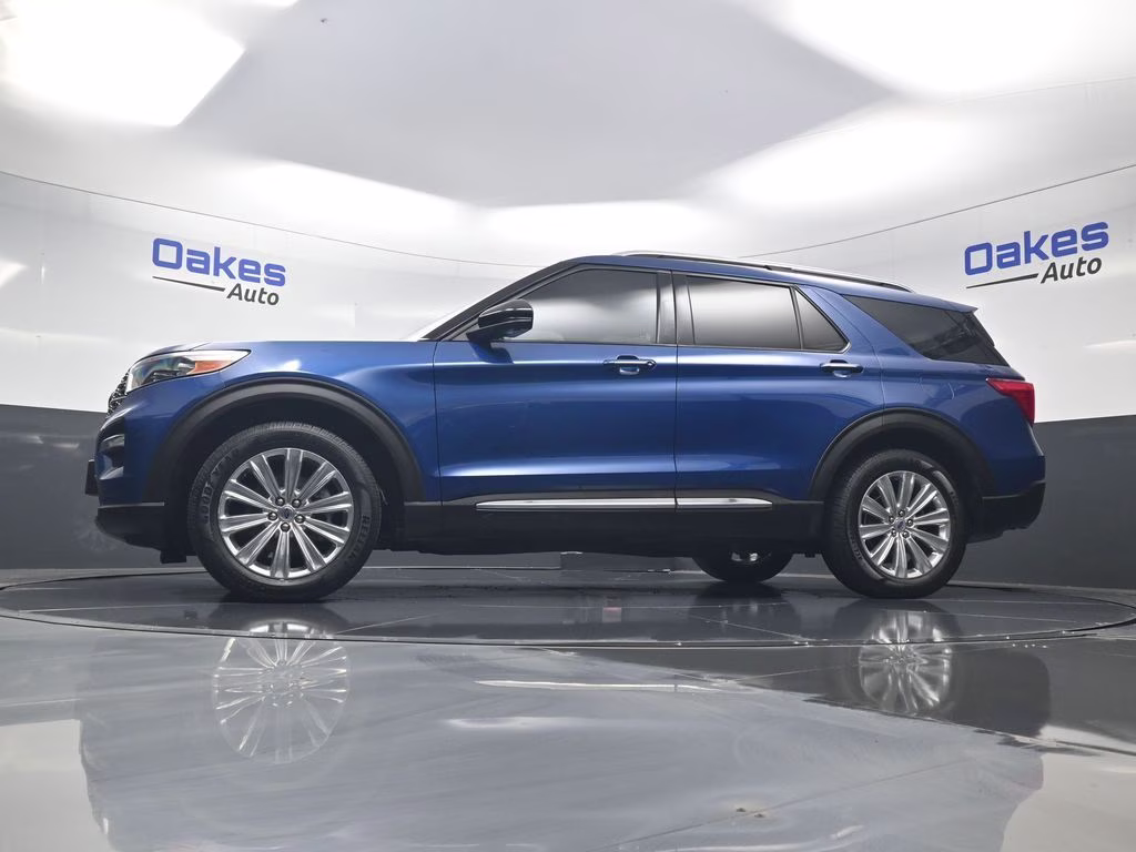 2021 Blue Metallic Ford Explorer Limited 4X4 SUV