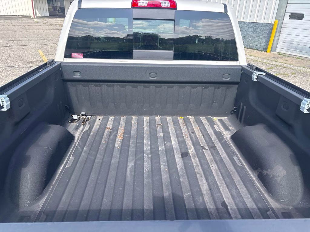 2015 White Diamond Tricoat GMC Sierra 1500 SLT 4X4 Truck