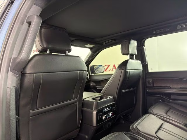 2019 Blue Metallic Ford Expedition Limited RWD SUV
