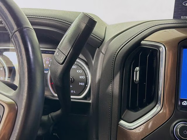 2021 Iridescent Pearl Tricoat Chevrolet Silverado 2500HD High Country 4X4 Truck