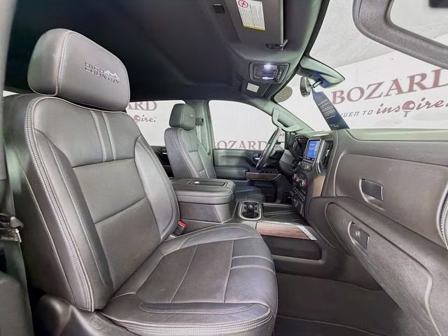 2021 Iridescent Pearl Tricoat Chevrolet Silverado 2500HD High Country 4X4 Truck