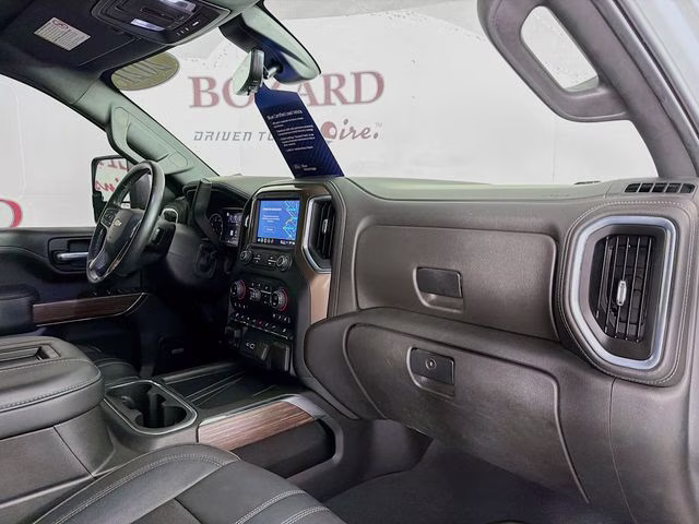 2021 Iridescent Pearl Tricoat Chevrolet Silverado 2500HD High Country 4X4 Truck