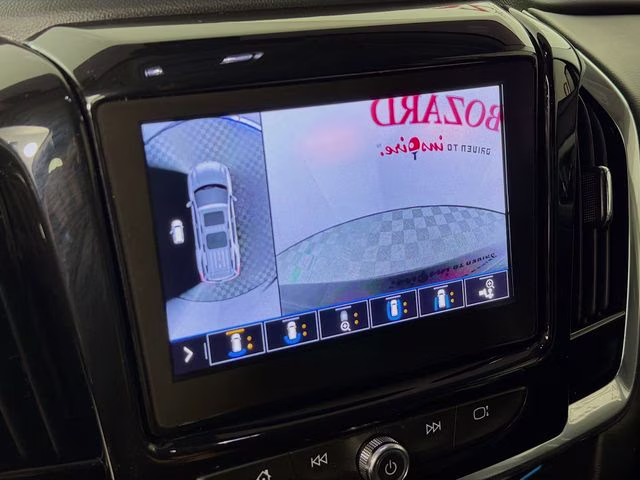 2021 Mosaic Black Metallic Chevrolet Traverse RS FWD SUV