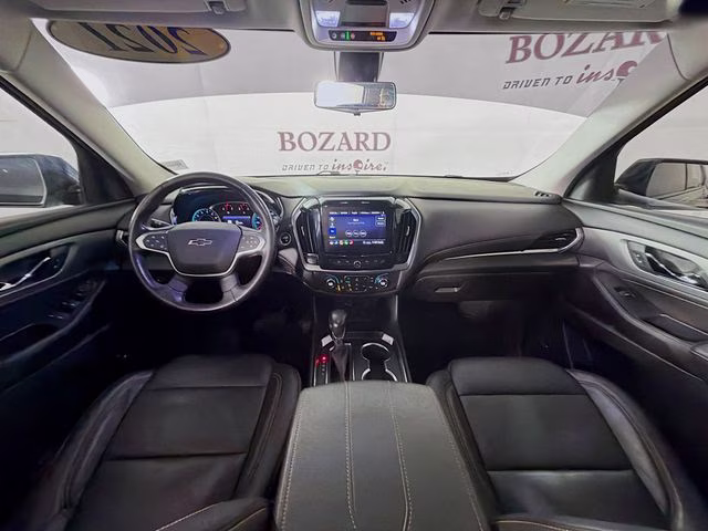 2021 Mosaic Black Metallic Chevrolet Traverse RS FWD SUV