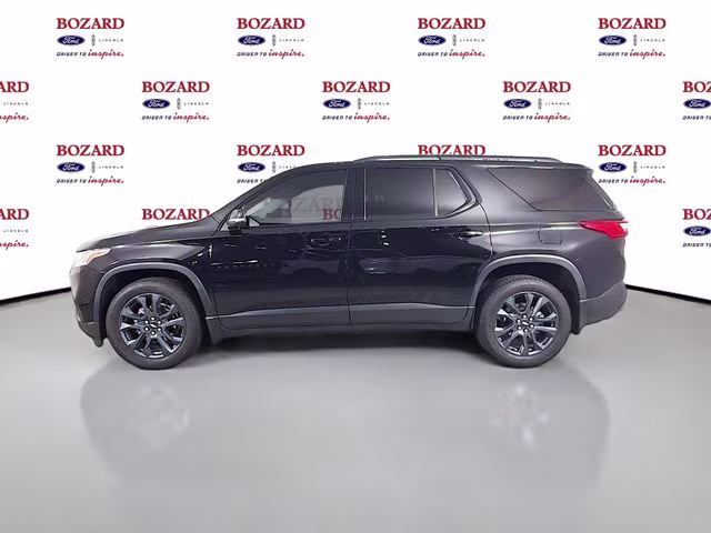 2021 Mosaic Black Metallic Chevrolet Traverse RS FWD SUV