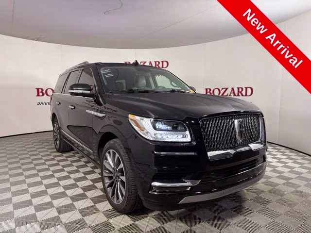 2019 Lincoln Navigator Select's photo