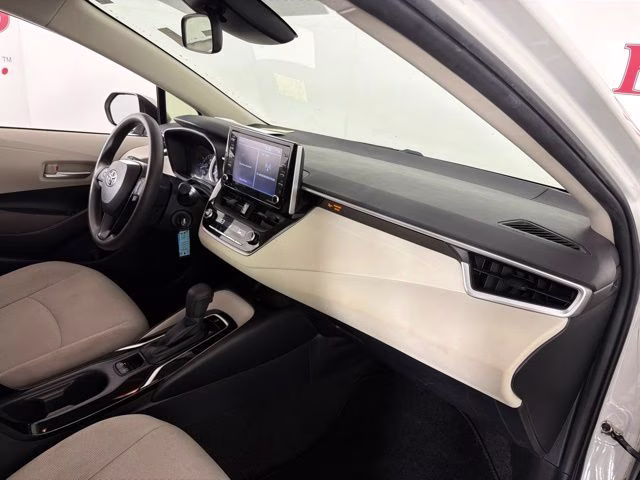 2021 Blizzard Pearl Toyota Corolla LE FWD Sedan