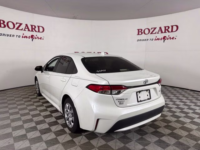 2021 Blizzard Pearl Toyota Corolla LE FWD Sedan