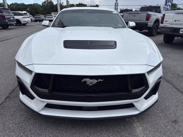 2025 Oxford White Ford Mustang GT Premium RWD Coupe