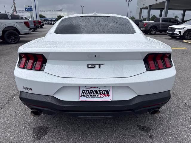 2025 Oxford White Ford Mustang GT Premium RWD Coupe