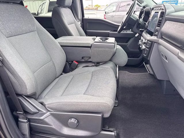 2024 Black Metallic Ford F-150 XLT RWD Truck