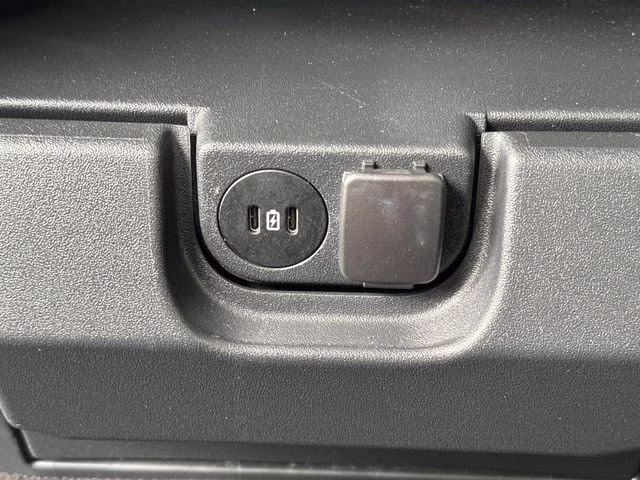 2024 Black Metallic Ford F-150 XLT RWD Truck