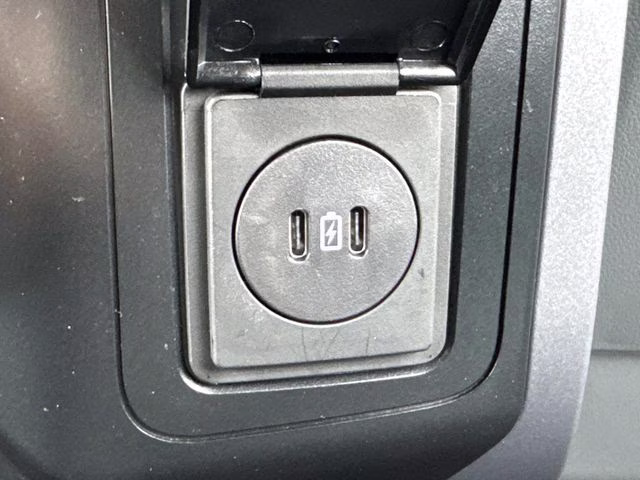 2024 Black Metallic Ford F-150 XLT RWD Truck