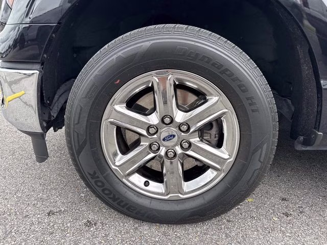 2024 Black Metallic Ford F-150 XLT RWD Truck