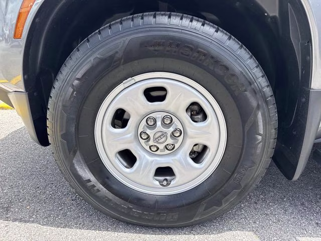 2024 Gun Metallic Nissan Frontier S RWD Truck