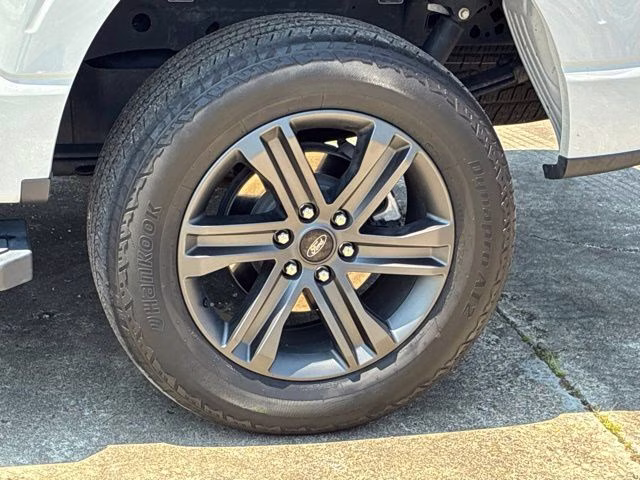 2023 Avalanche Ford F-150 XLT 4X4 Truck
