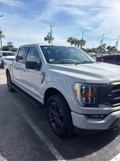 2023 Avalanche Gray Ford F-150 XLT 4X4 Truck