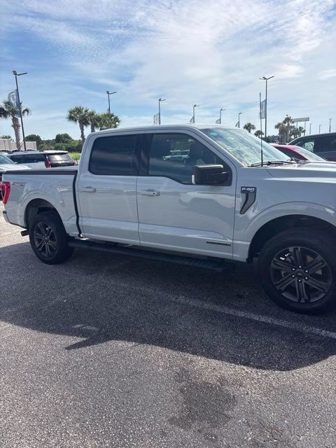 2023 Avalanche Gray Ford F-150 XLT 4X4 Truck