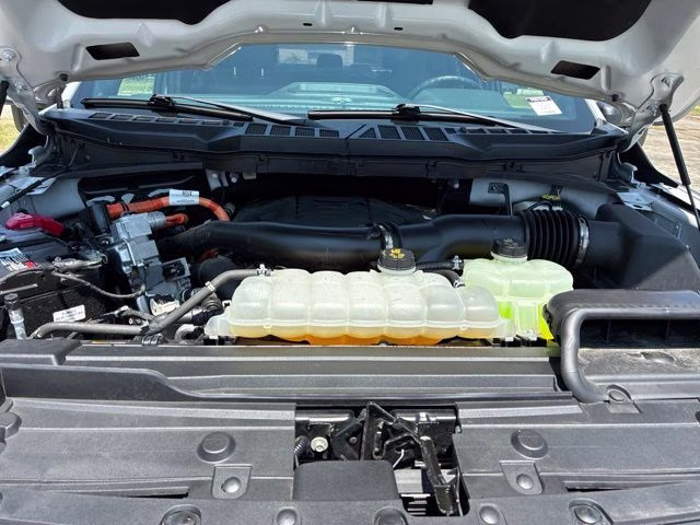 2023 Avalanche Ford F-150 XLT 4X4 Truck