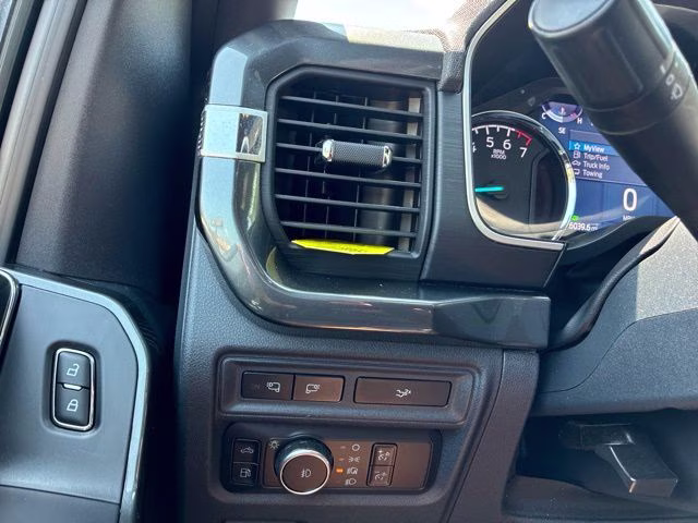 2023 Avalanche Ford F-150 XLT 4X4 Truck