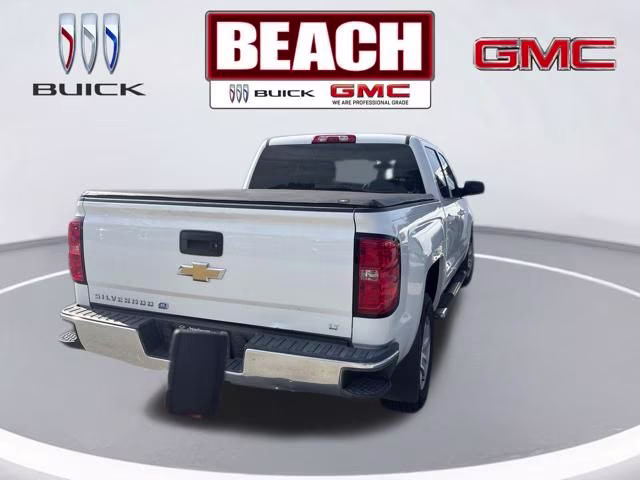 2018 Summit White Chevrolet Silverado 1500 LT RWD Truck