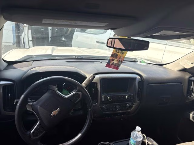 2018 Summit White Chevrolet Silverado 1500 LT RWD Truck