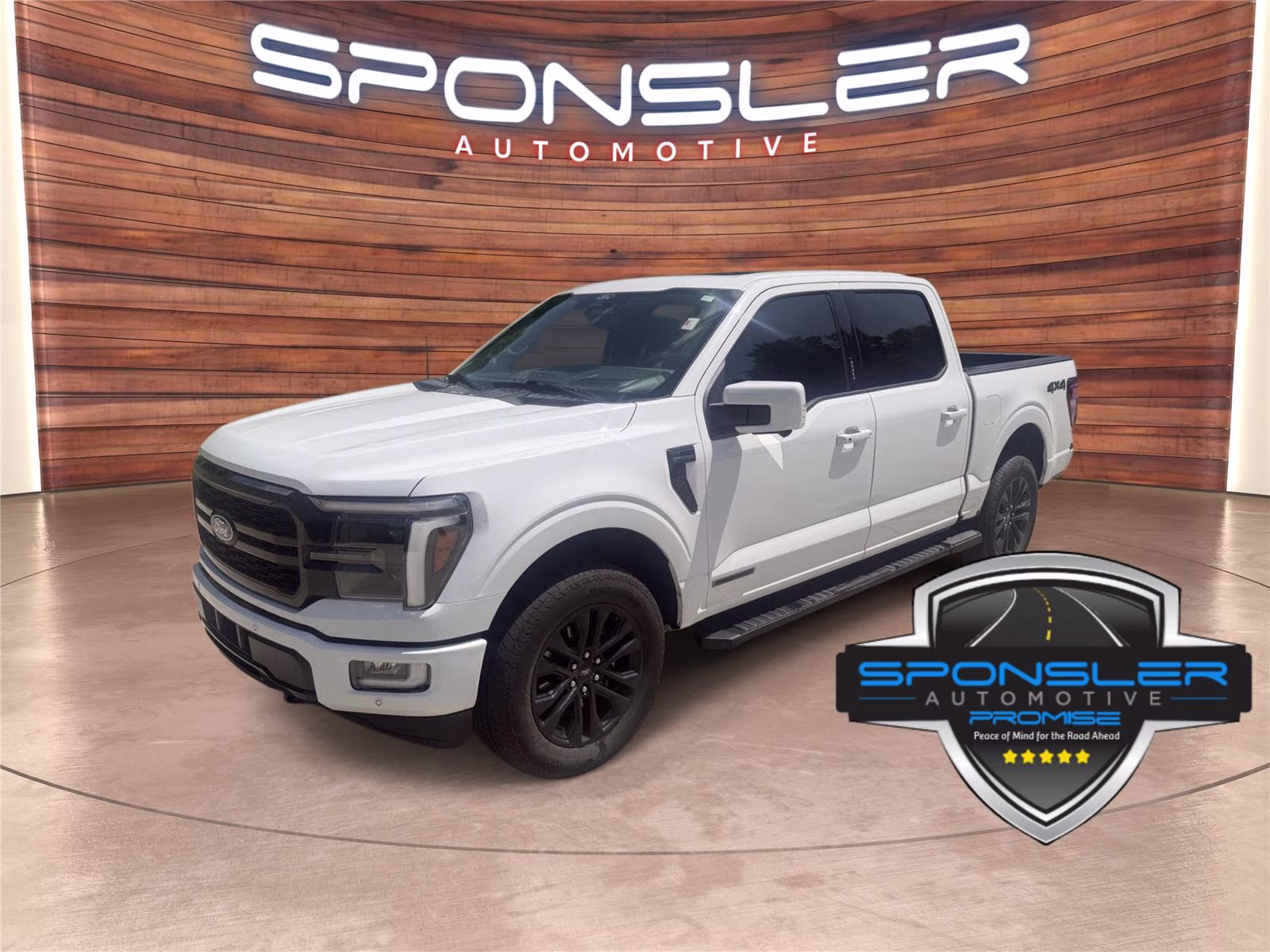 2024 Oxford White Ford F-150 LARIAT 4X4 Truck