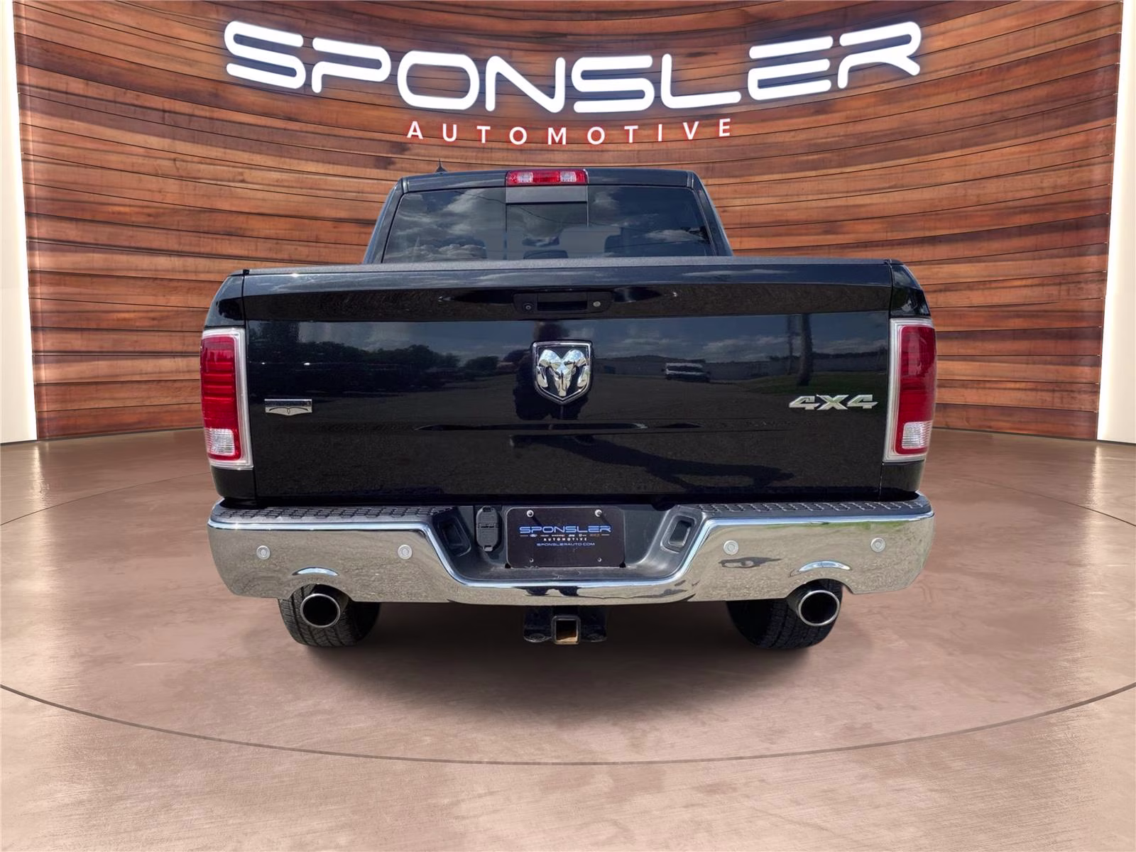 2017 Brilliant Black Crystal Pearlcoat Ram 1500 Laramie 4X4 Truck