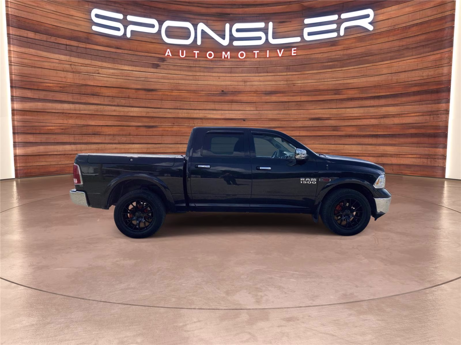 2017 Brilliant Black Crystal Pearlcoat Ram 1500 Laramie 4X4 Truck