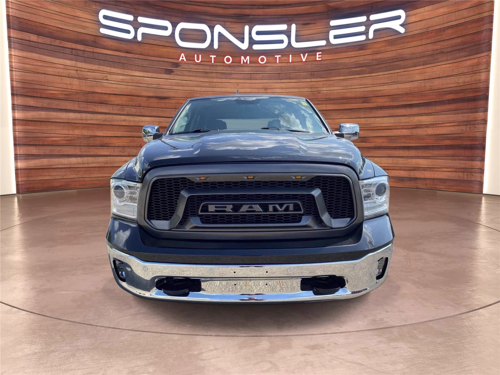 2017 Brilliant Black Crystal Pearlcoat Ram 1500 Laramie 4X4 Truck