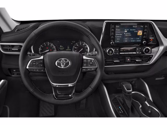 2021 Toyota Highlander XLE FWD SUV